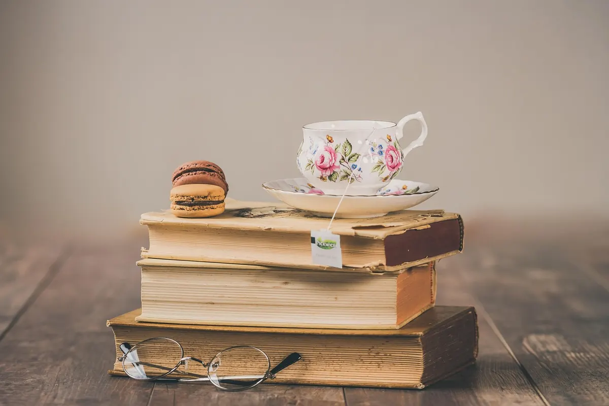 The Difference Between Advice and Wisdom: A Clear Explainer
